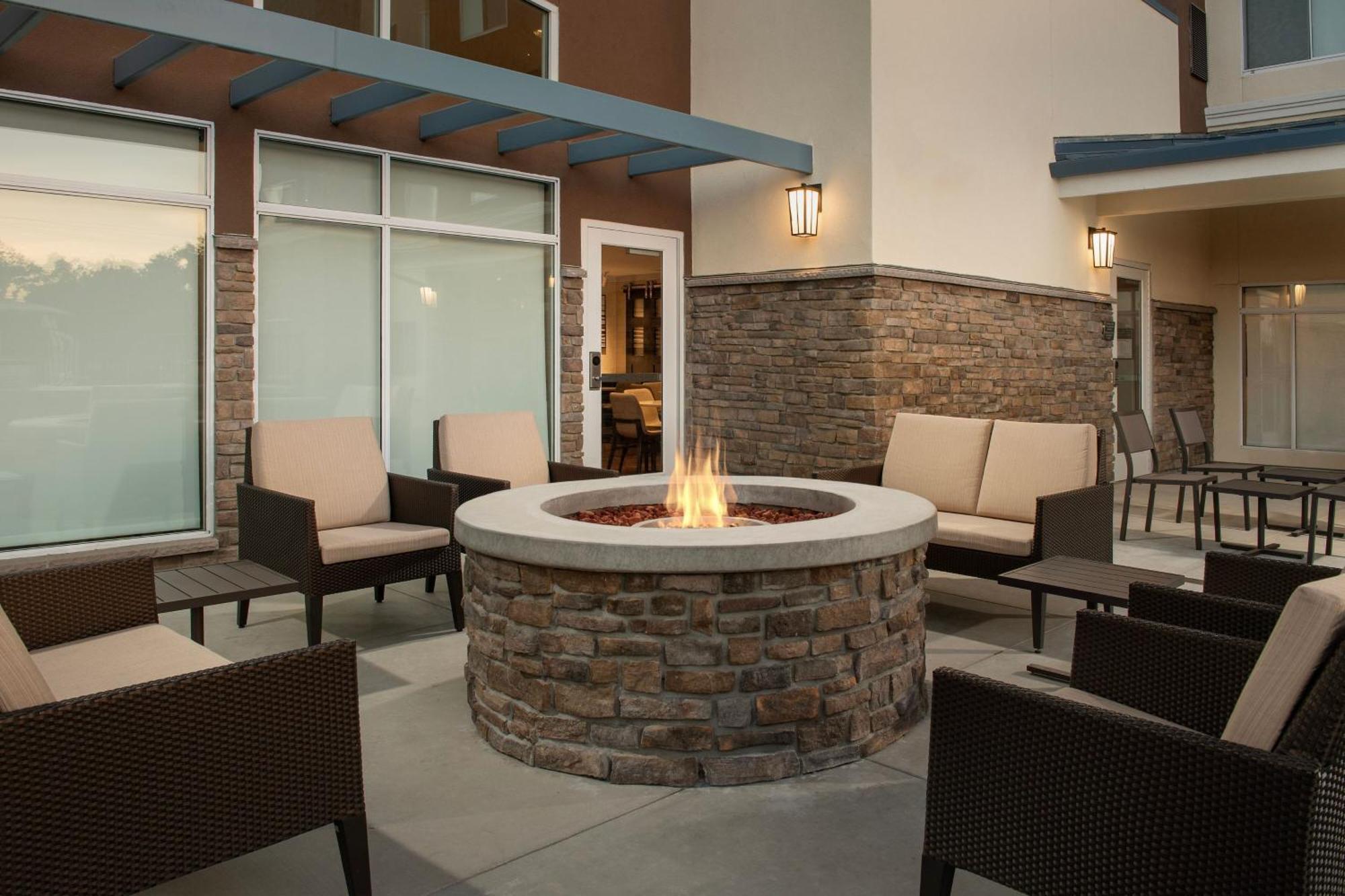 Residence Inn By Marriott Fresno Clovis Eksteriør bilde
